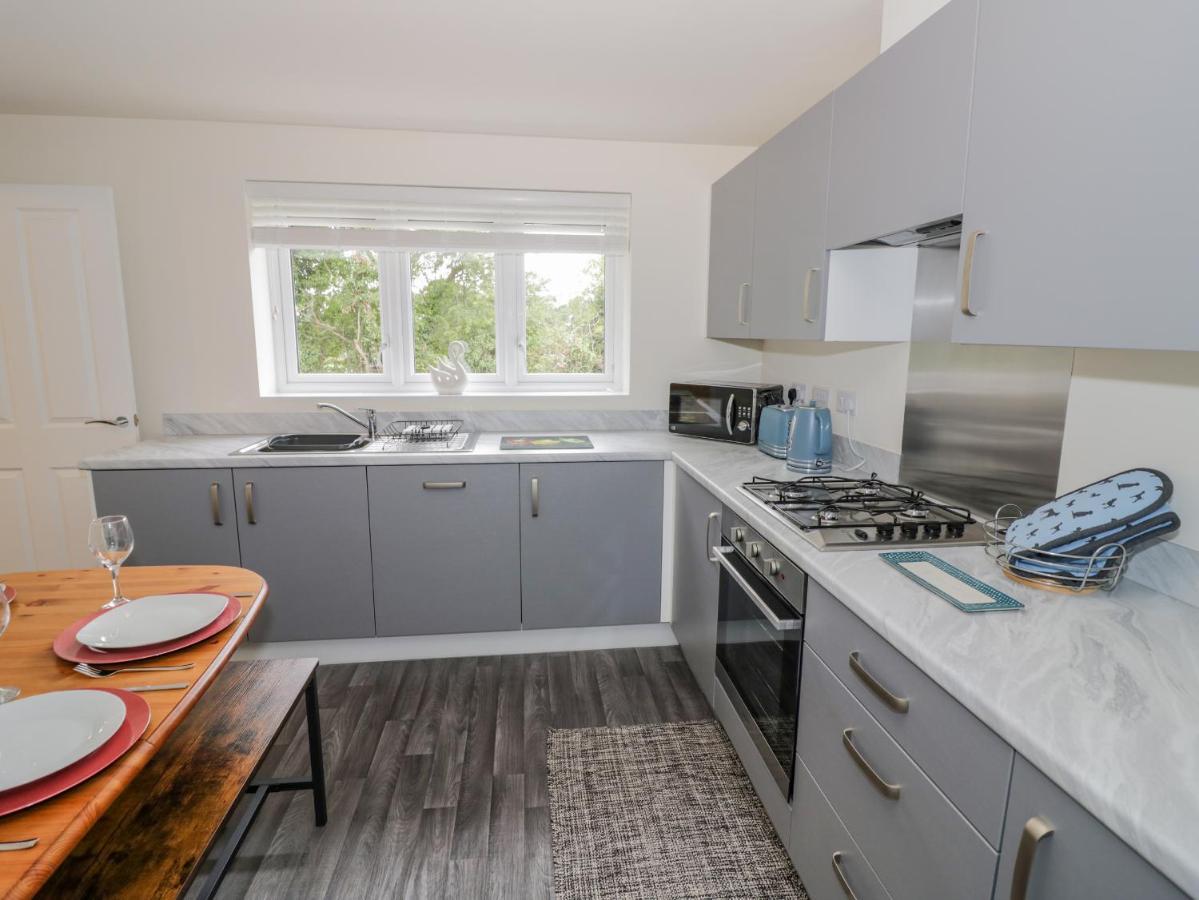 23 Moat House Close Ковентри Экстерьер фото